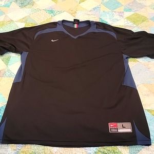 Nike tee